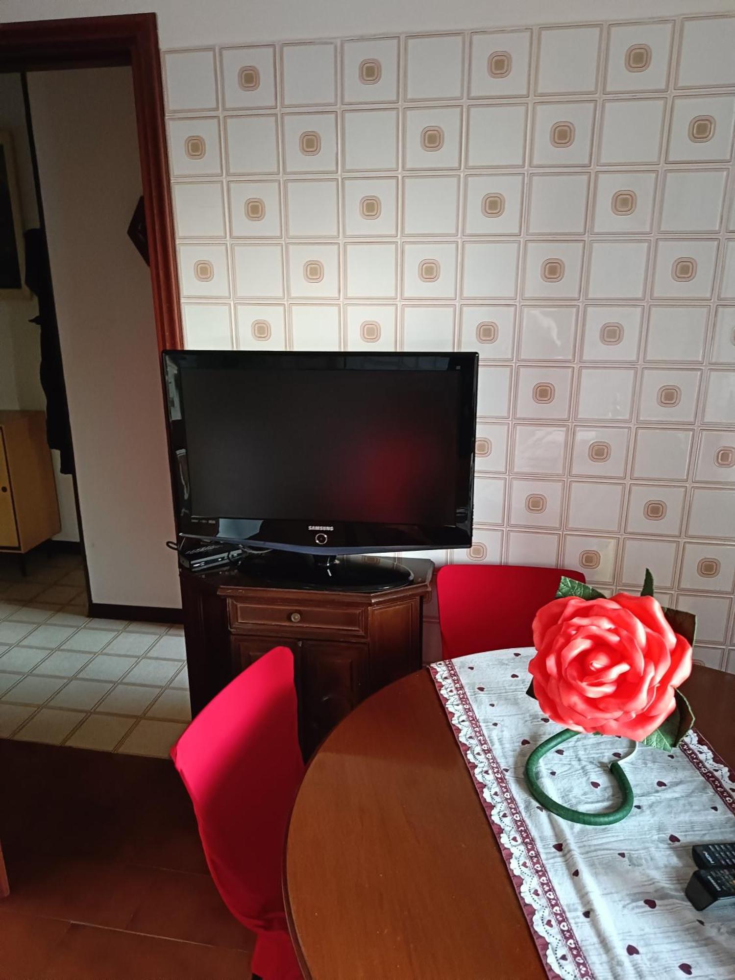 Appartement Grazioso Bilocale à Giusvalla Extérieur photo